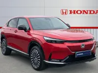 Usado Honda e Elegance 150 kW (204 HP) 2024 Citadino
