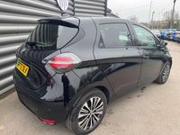 Used Renault Zoe Techno 100 kW (136 HP) 2022 Black Hatchback