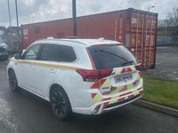 Used Mitsubishi Outlander P-HEV 120 HP (88 kW) 2018 White