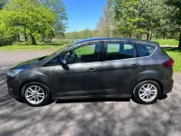 Usado Ford C-MAX Zetec 120 HP (88 kW) 2015 Cinzento Monovolume