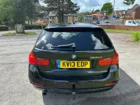 Begagnad BMW 320 2013 Svart Kombi