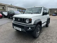 Usado Suzuki Jimny SZ5 102 CV (75 kW) 2020 Blanco SUV
