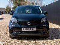 Used Smart ForFour Premium 90 HP (66 kW) 2018 Black Hatchback