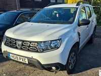 Used Dacia Duster Essentiel 115 HP (84 kW) 2019 White SUV