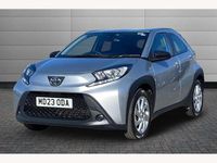 Used Toyota Aygo X PURE 72 HP (52 kW) 2023 Silver SUV