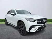 Usado Mercedes GLC300e AMG line 2025 Blanco Familiar
