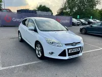 Gebraucht Ford Focus Titanium X 125 PS (91 kW) 2014 Weiß Kleinwagen