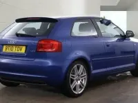 Begagnad Audi A3 S-Line 125 HK (91 kW) 2010 Blå Halvkombi