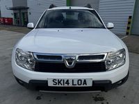 Used Dacia Duster Lauréate 110 HP (80 kW) 2014 White SUV