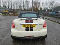 Usado Mini Cooper Cabriolet 122 HP (89 kW) 2015 Branco Cabrios