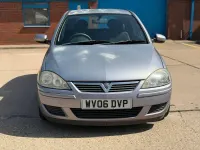 Used Vauxhall Corsa Design Edition 90 HP (66 kW) 2006 Mauve/purple Hatchback