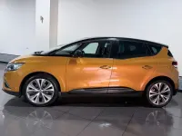 Used Renault Scénic IV Dynamique 110 HP (80 kW) 2017 Yellow/black MPV