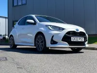 Used Toyota Yaris 116 HP (85 kW) 2022 White Hatchback