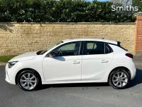 Used Vauxhall Corsa 74 HP (54 kW) 2021 White Hatchback