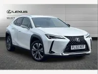 Used Lexus UX 300e 150 kW (204 HP) 2022 White SUV