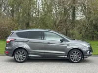 Usado Ford Kuga ST-Line 150 CV (110 kW) 2019 Gris SUV