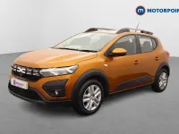 Used Dacia Sandero Expression 2023 Orange Hatchback