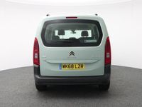 Used Citroën Berlingo Flair 130 HP (95 kW) 2018 Green MPV