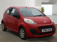 Used Peugeot 107 Access 68 HP (50 kW) 2014 Red Hatchback