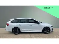Used Skoda Octavia SportLine 147 HP (108 kW) 2025 White Estate