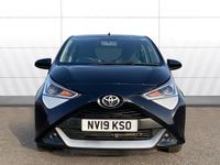 Used Toyota Aygo X-play 72 HP (52 kW) 2020 Hatchback