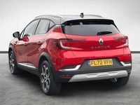 Used Renault Captur Techno 136 HP (100 kW) 2022 Red SUV