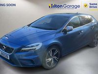 Begagnad Volvo V40 R-Design 2019 Blå Halvkombi
