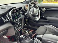 Used Mini John Cooper Works 228 HP (167 kW) 2020 Red Hatchback