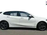 Used BMW 118 Sport Line 136 HP (100 kW) 2024 White Hatchback