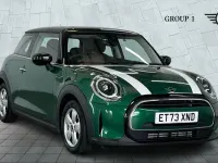 Used Mini Cooper Classic 136 HP (100 kW) 2023 Green Hatchback