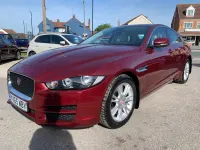 Used Jaguar XE Prestige 240 HP (176 kW) 2015 Red Sedan