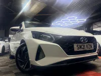 Used Hyundai i20 SE 98 HP (72 kW) 2021 White Hatchback