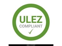 Used Volvo V40 Momentum 120 HP (88 kW) 2018 Blue Hatchback