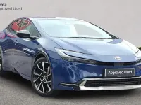 Used Toyota Prius 223 HP (164 kW) 2025 Lunar shadow Hatchback