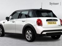 Used Mini Cooper Classic 134 HP (98 kW) 2024 White Hatchback