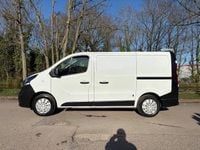 Used Vauxhall Vivaro 120 HP (88 kW) 2019 White MPV