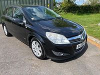 Używany Vauxhall Astra Elite 115 KM (84 kW) 2008 Czarny Hatchback