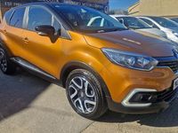 Used Renault Captur Iconic 90 HP (66 kW) 2018 Orange/black SUV