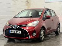 Used Toyota Yaris Hybrid 2015 Red Hatchback