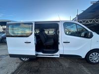 used Renault Trafic Passenger SL27 BUSINESS ENERGY DCI