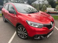 Usado Renault Kadjar Signature 110 HP (80 kW) 2017 Vermelho SUV