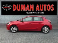 Używany Vauxhall Corsa Design Edition 100 KM (73 kW) 2023 Czerwony Hatchback