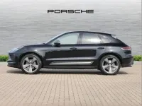 Used Porsche Macan 261 HP (191 kW) 2026 Black SUV