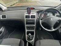 Used Peugeot 307 S 109 HP (80 kW) 2007 Silver Hatchback