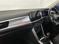 Used VW T-Roc Life 110 HP (80 kW) 2023 Blue SUV