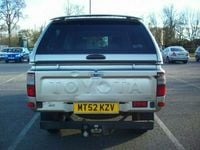 Usado Toyota HiLux 102 HP (75 kW) 2002 Pickup