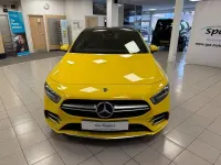 Begagnad Mercedes A35 AMG Premium Plus 2020 Gul Halvkombi