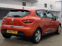 Used Renault Clio IV Dynamique 90 HP (66 kW) 2013 Red Hatchback