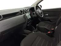 Second-hand Dacia Duster Expression 88 CP (64 kW) 2023 Portocaliu SUV