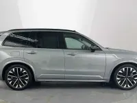 Usado Volvo XC90 Plus 247 CV (181 kW) 2025 Gris SUV